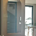 Veronica Apartment